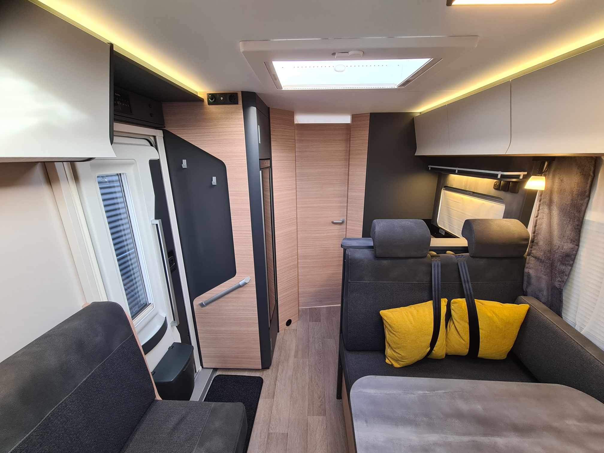 
								Hobby Optima De Luxe T70 GE full									