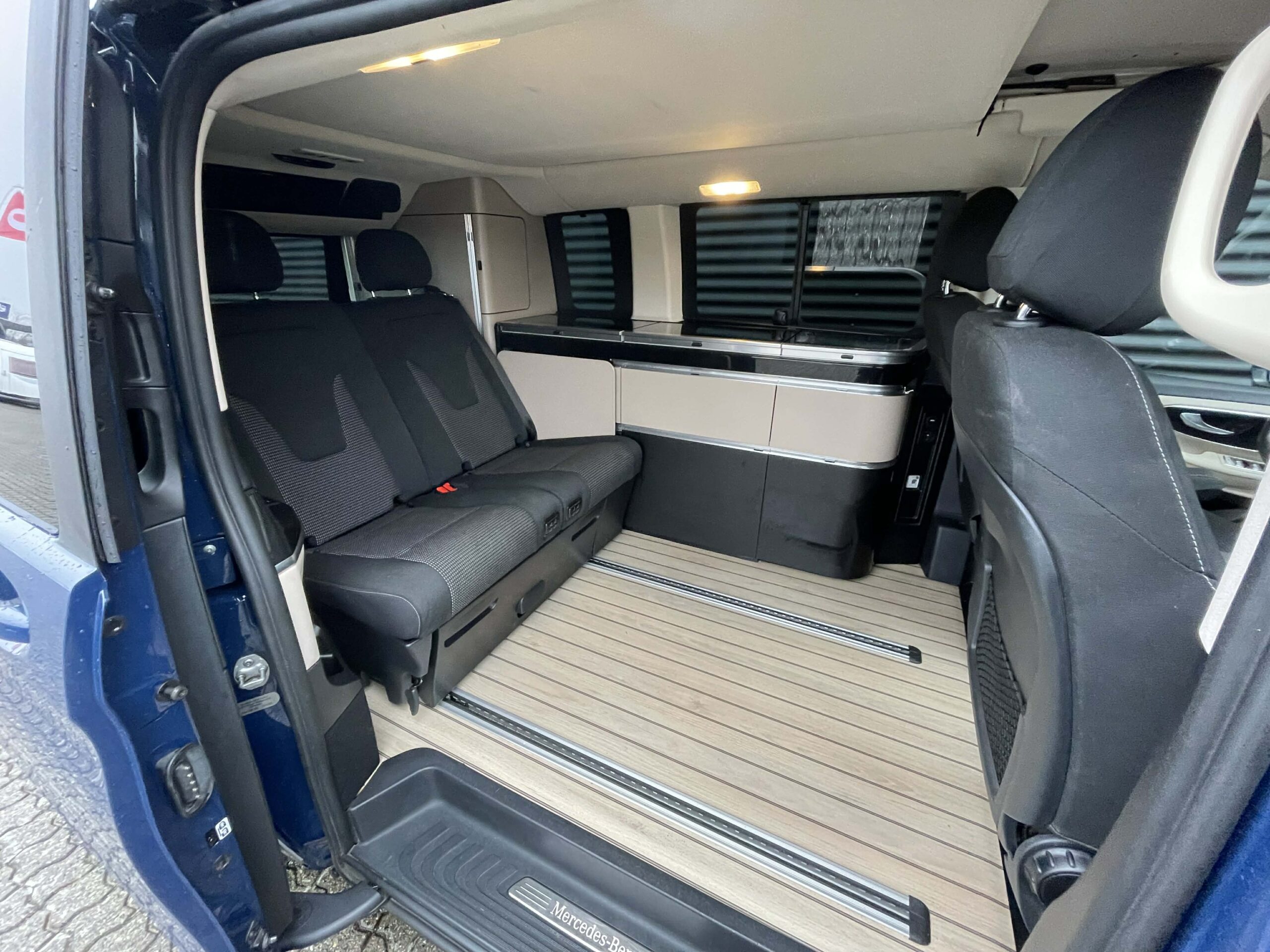 
								Mercedes Marco Polo Lang 4×2 full									